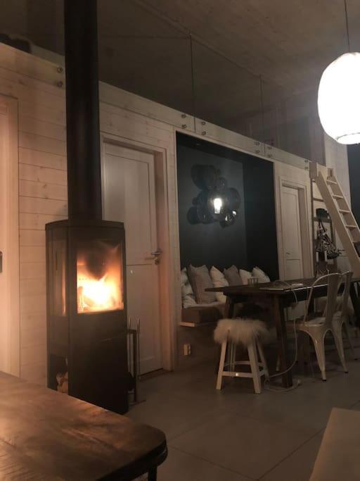 Delikat Hytte Omgitt Av Hallingdals Vakre Fjell Ål Esterno foto